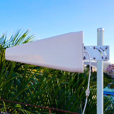 Outdoor Log Periodic 12dBi Signal Booster Antenna 700MHz To 2700MHz