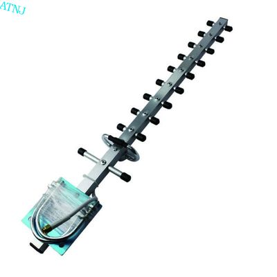 Qualidade Da antena exterior do impulsionador do sinal do Yagi do ganho 13dBi material liga de zinco fábrica